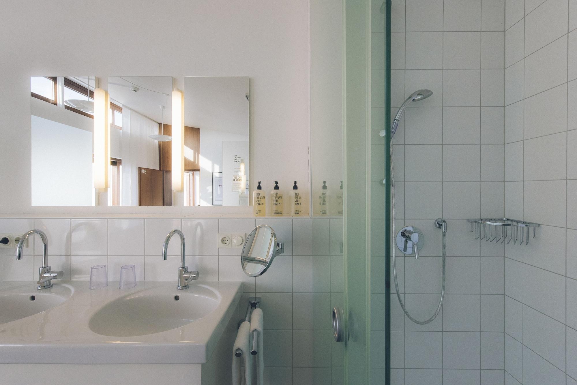 Das Wildeck Hotel & Restaurant Abstatt Bagian luar foto