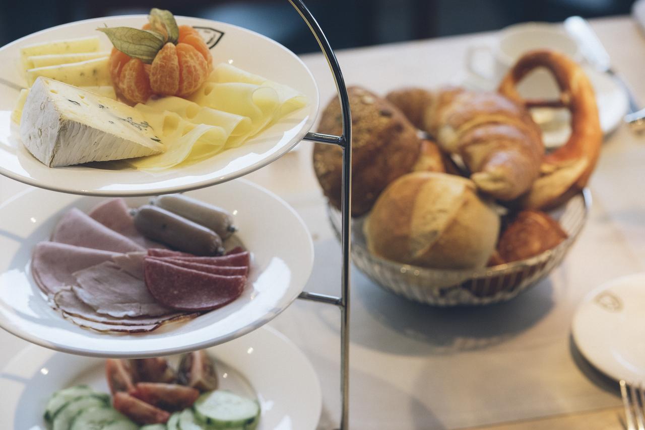 Das Wildeck Hotel & Restaurant Abstatt Bagian luar foto
