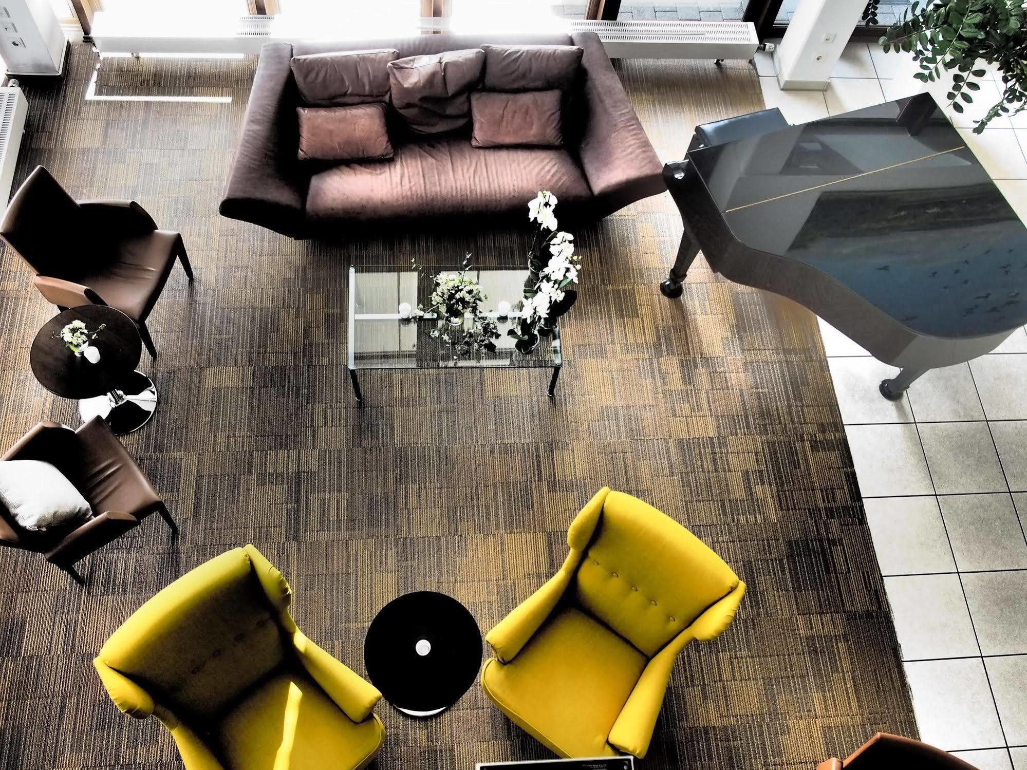 Das Wildeck Hotel & Restaurant Abstatt Bagian luar foto